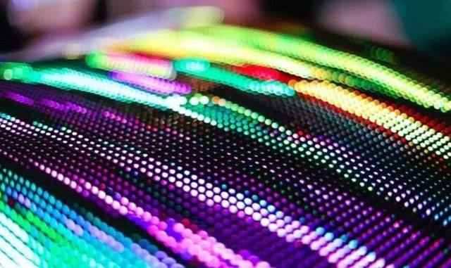技術更新!尿液點亮LED