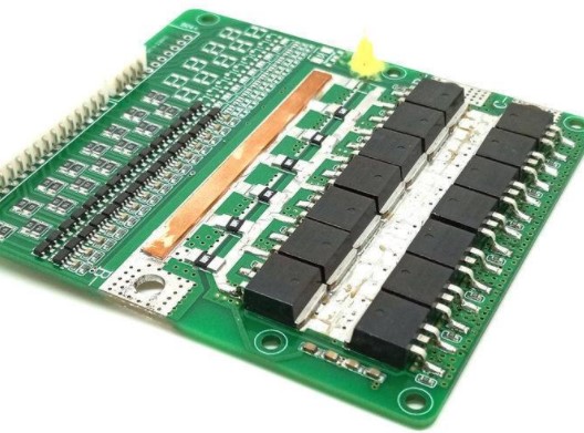 电池保护板的工作原理及具有何作用