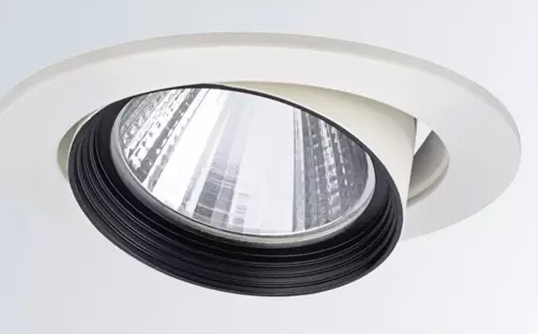 LED嵌入式射灯的类型及优劣势说明