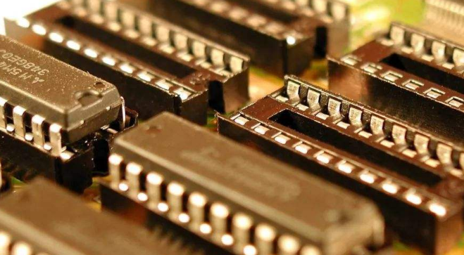 5G手机首批出货潮正在到来 芯片出货爆发期将提前至明年一季度