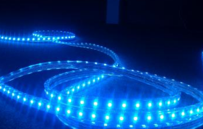 亿光量产的头灯用LED已打入欧美一级车厂 盼能一...