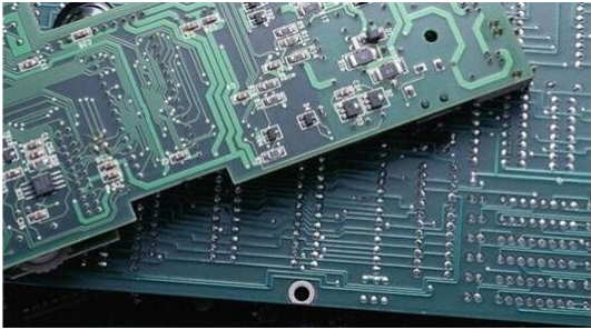 PCB走线有没有什么讲究