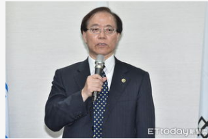 臺灣中華電信董事長謝繼茂表示5G競標將會很復雜也...