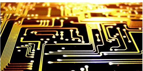 去耦电容怎样在pcb上摆放