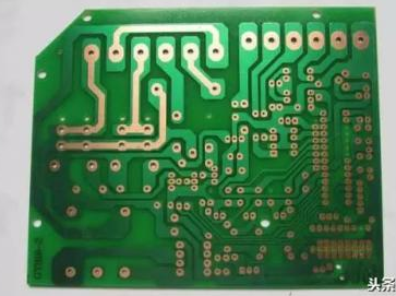 PCB板和集成电路的特点与区别介绍