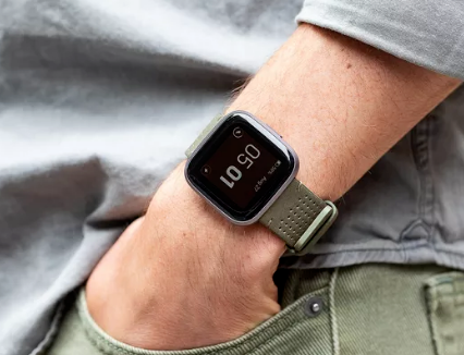 Fitbit Versa 2将于9月15日在美国...