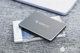 奧??艸110固態硬盤上手 對于老電腦來說極為實...