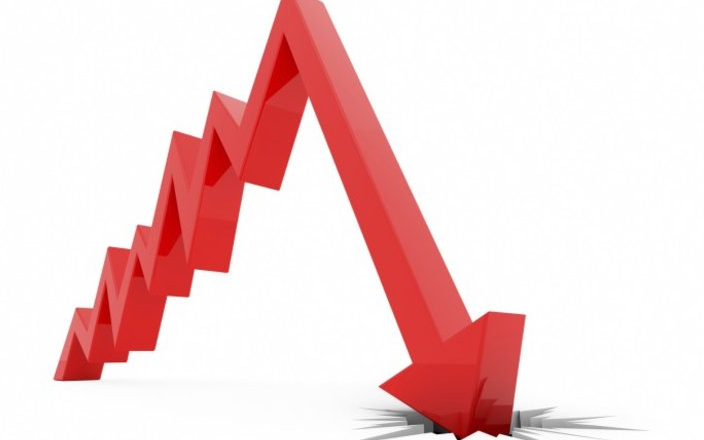 IHS Markit:全球OEM半导体支出面临十...