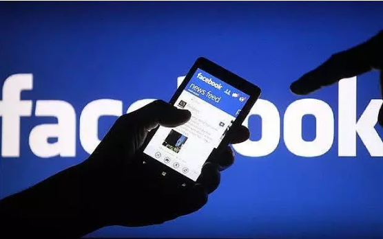 Facebook表示将不会默认开启人脸识别功能,...