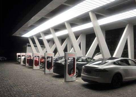 目前電動(dòng)汽車發(fā)展的最大瓶頸是什么
