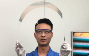 惊艳世界的柔性触控玻璃到底是什么样
