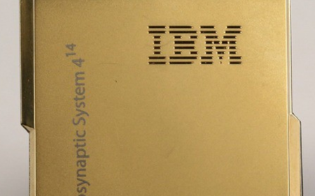 IBM研发出一款可以高度复杂计算的模拟芯片