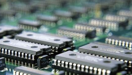 日月光5G天线封装产品预估明年量产 另外扇出型封...