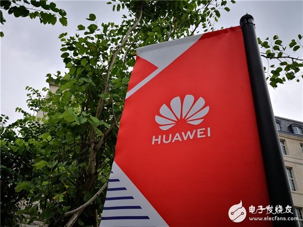 华为携手中国银联发布全场景智能路由器NetEngine 8000系列