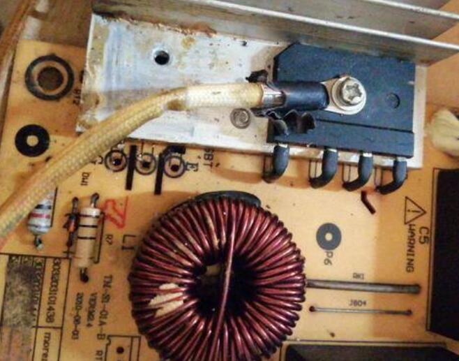 电磁炉传感器的作用
