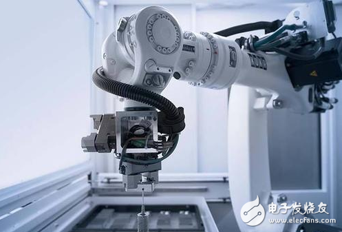 我国的工业机器人产业已达到发达国家水平