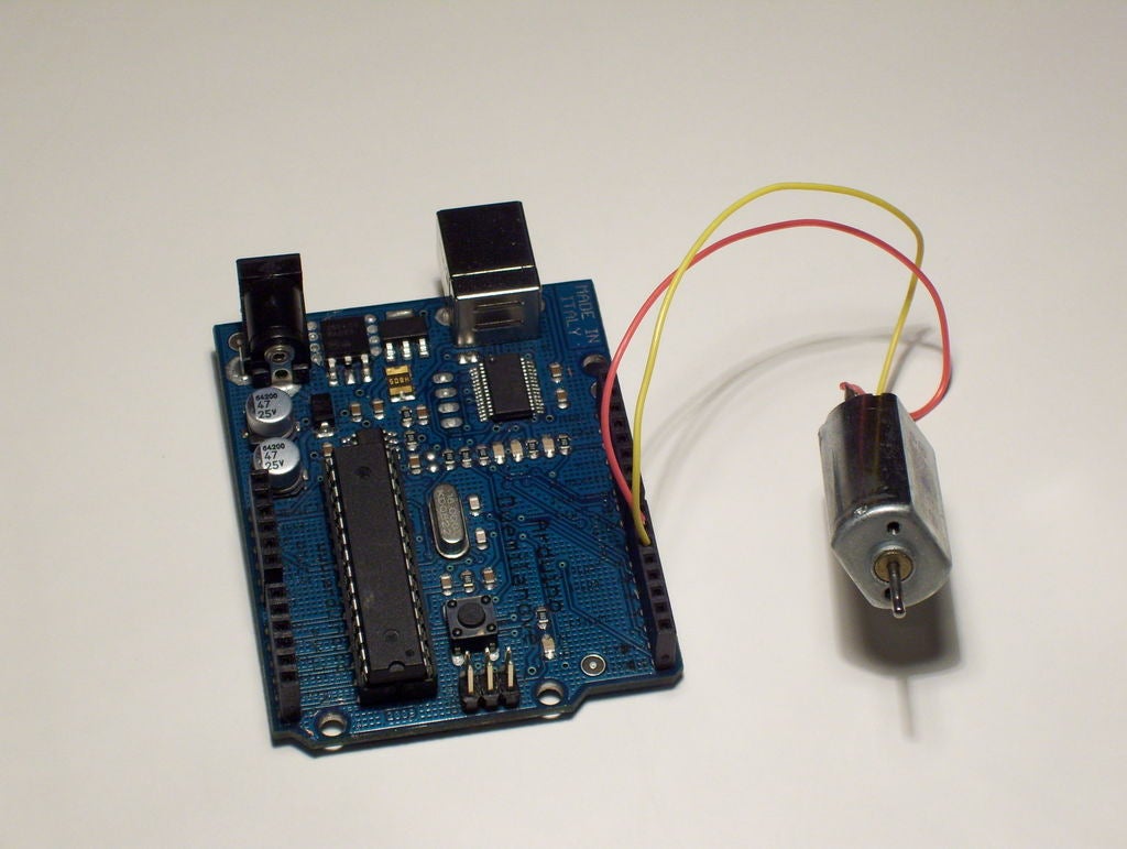 arduino的简单2路电机控制图解