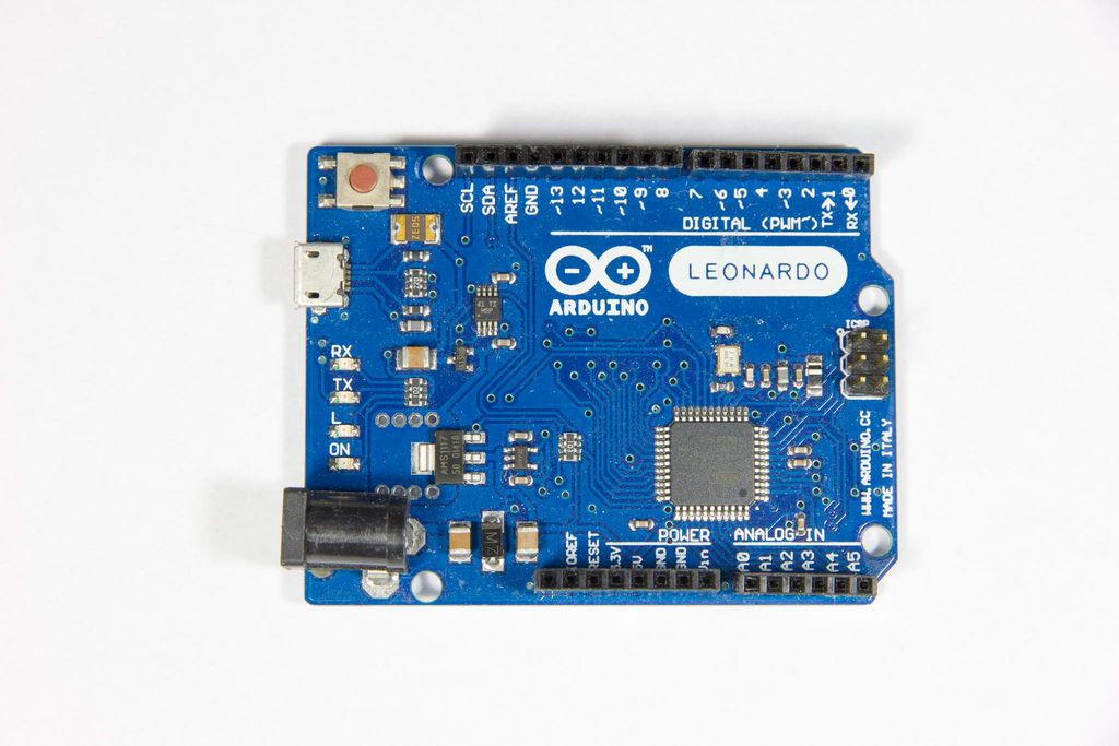 如何使用arduino leonardo板构建usb踏板