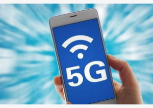 中国联通陈丰伟表示5G手机预计到今年年底价格会达...