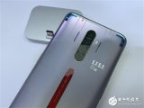 OPPORenoAce高达40周年定制版高清图集