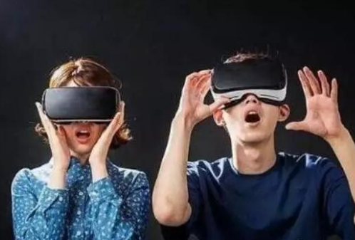 随着VR产业的发展,VR应用的领域将越来越多