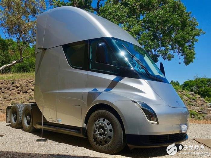 特斯拉宣布在2020年生产Semi,年产量为10万辆