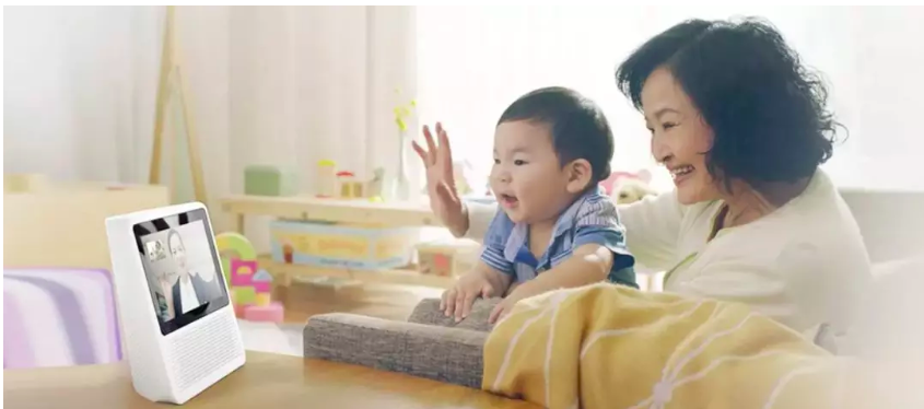 带屏智能音箱成为AI战争的关键吗