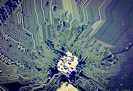 如何在PCB设计环境下绘制出PCB板面