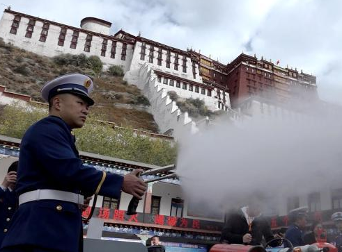拉萨市正在利用智慧型物联网火灾探测报警系统来进行...