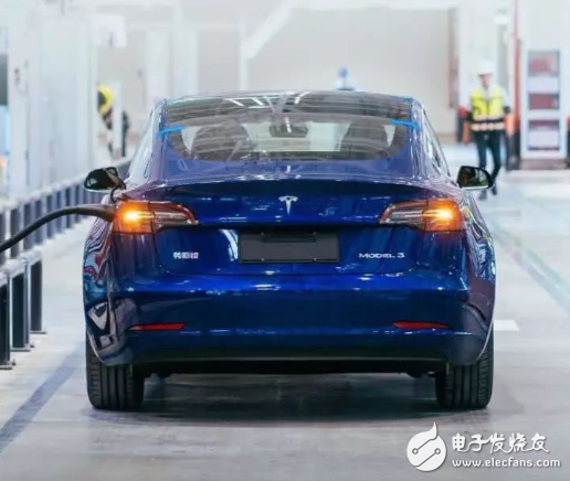 特斯拉11.11亮相 给中国电动汽车工业带来活力