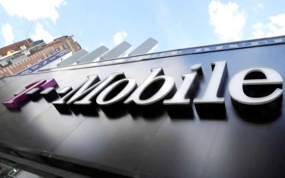 FCC批准T-Mobile、Sprint合并 需...