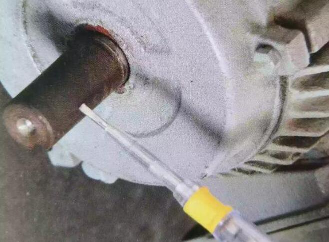 如何判断三相异步电动机是否烧坏