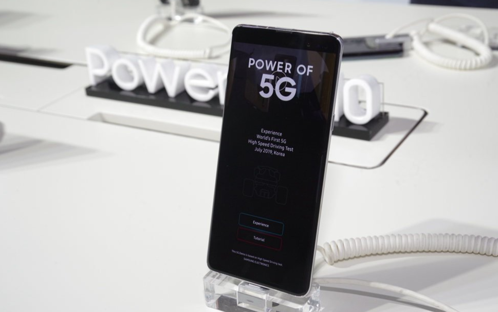三星中国研究院院长张岱君分享十年来的5G技术与布...