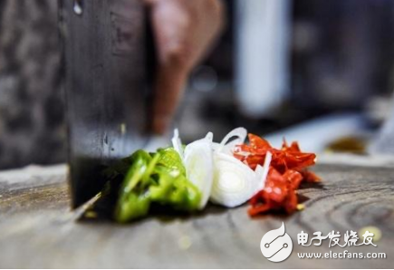 机器人动作推理方法不断提升 或许有一天也能走进家庭做出美事