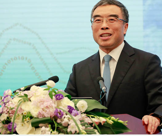 美国政府不允许美国公司与华为合作只会对他们自身造...