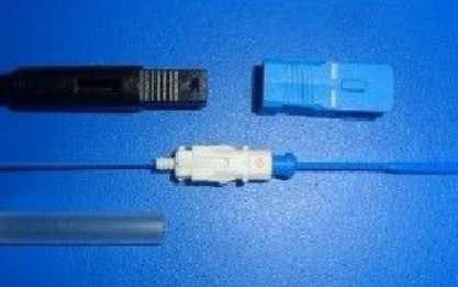 关于适应PON技术演进的现场连接器技术