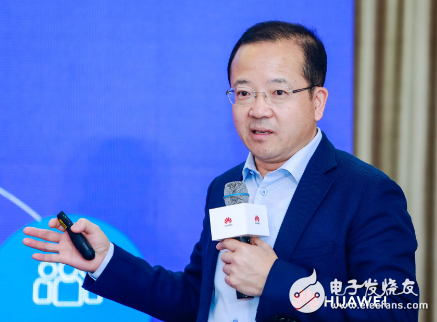 HUAWEI HiAI携手伙伴共建AI生态 打造...