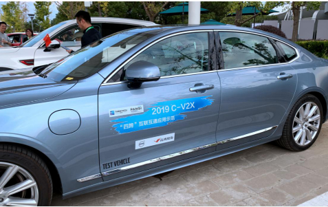 FCC将要求汽车制造商使用C-V2X协议进行车与...