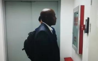 当黑人遇到暖果科技,人脸识别的问题迎刃而解