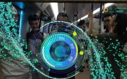新一代碳纤维地铁试跑,可全自动驾驶