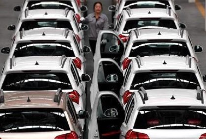 2025年智能网联汽车新车销量占比达到30%