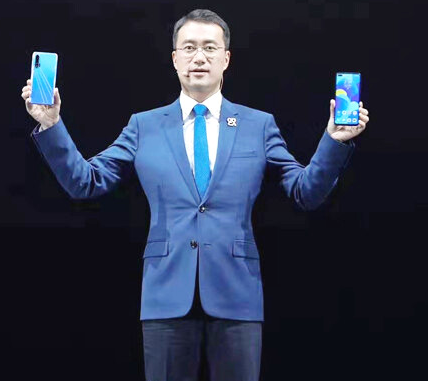 华为正式发布了nova6系列多款手机新品