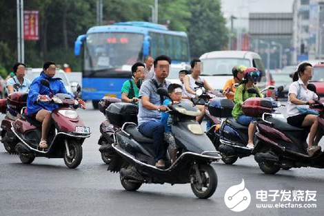 电动车满足日常使用 一公里1毛钱比燃油车省钱