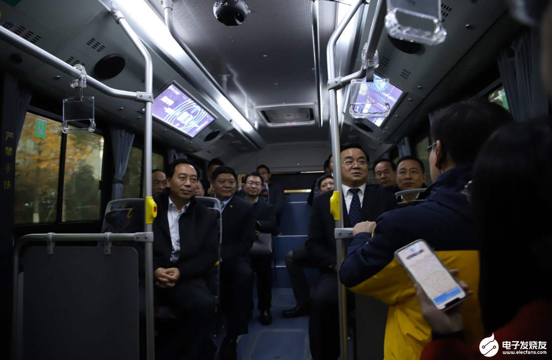 大唐移动在浙江杭州打造出了全国首个5G智能网联公交车