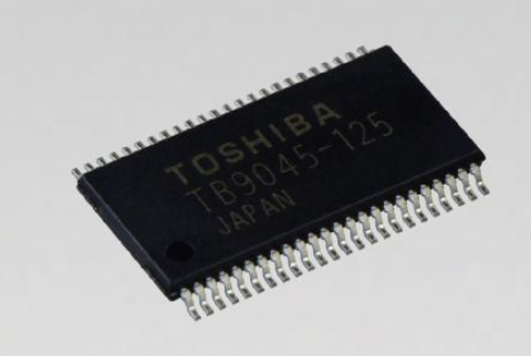 東芝推出新款通用電源IC,集成多種故障檢測功能保...
