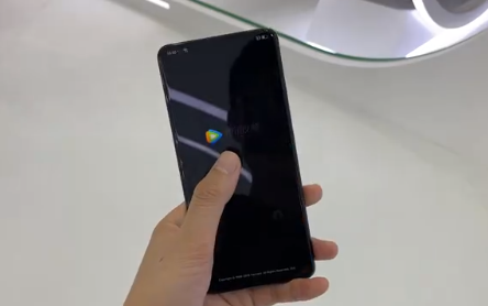 屏下摄像头明年量产,OPPO 或将首发,带动 O...