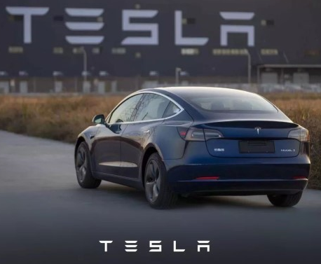 特斯拉Model 3车型已正式交付百公里加速最高...