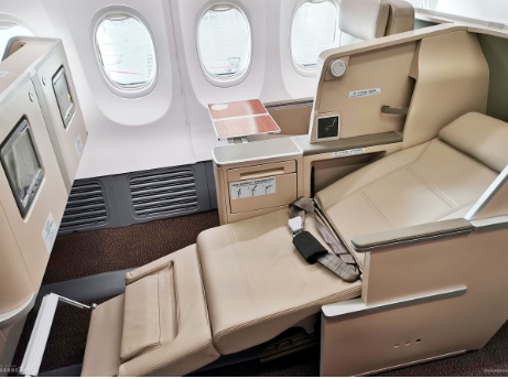 东航技术完成了首架波音737客机公务舱座椅的改装设计