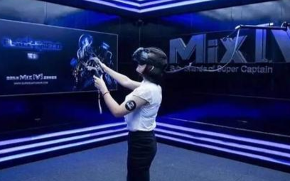 以VR为基础的虚拟游戏在未来将会层出不穷