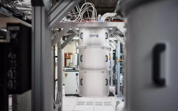 IBM利用量子计算机研发新型锂电池,替代现有锂离...